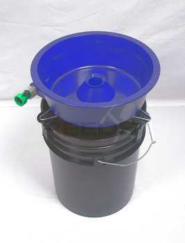 Keene Concentrating Blue Bowl with Clips