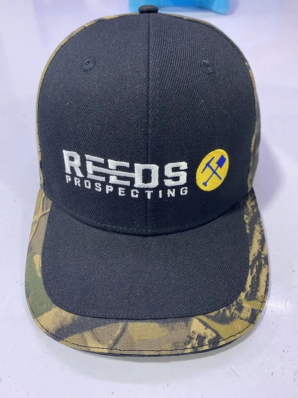REEDS Cap  Brown Green Camo
