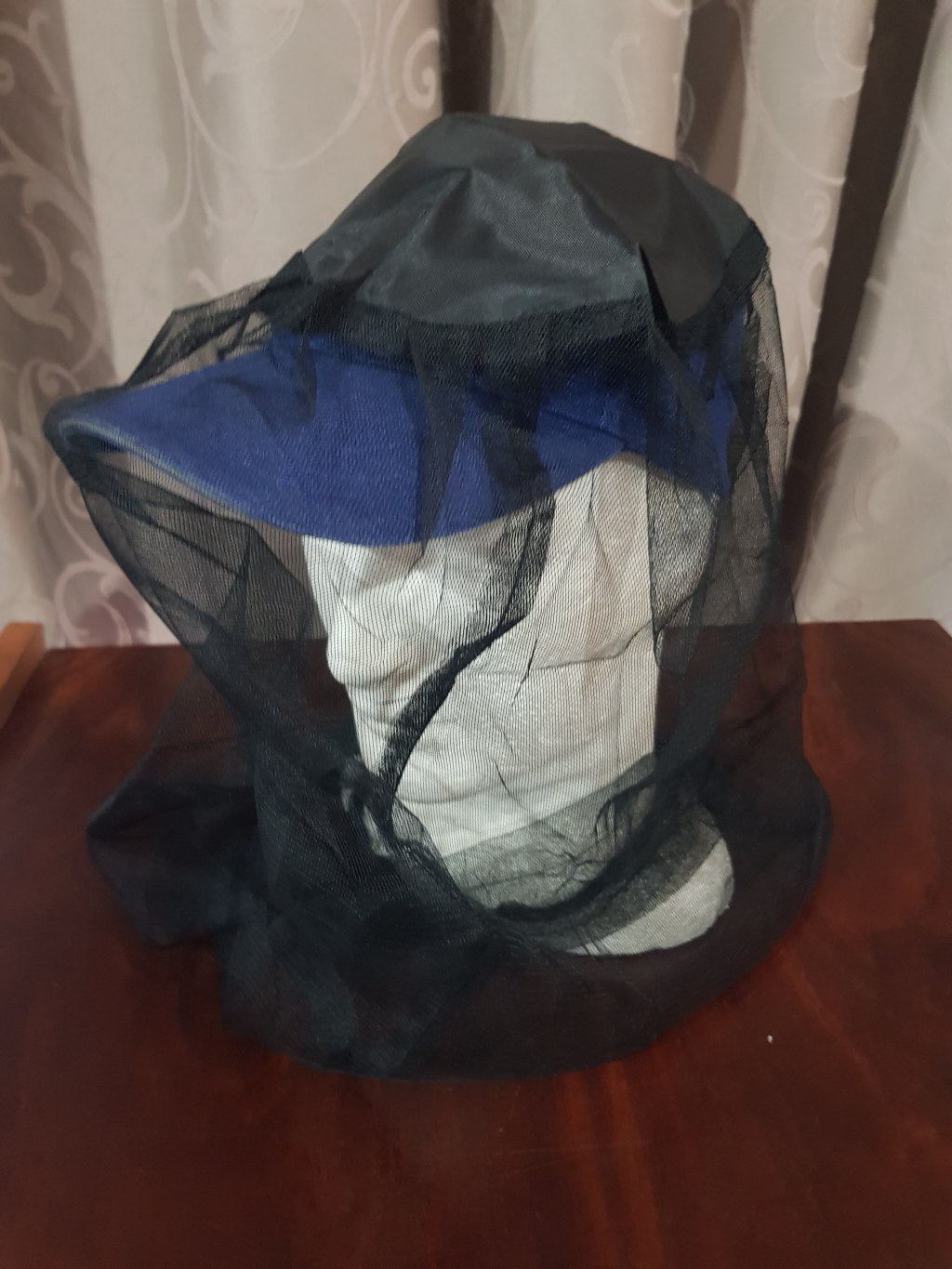 WHOLESALE   124288   FLY NET with STRING Black