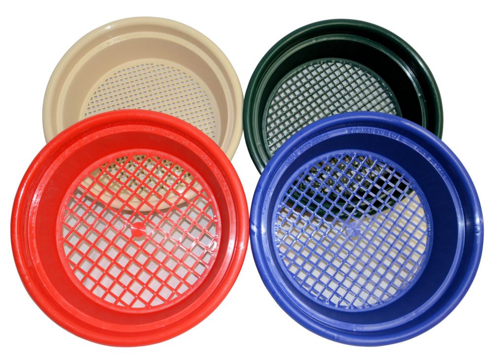 Keene Relic and Gem Sieves Blue 9/16 inch Mesh