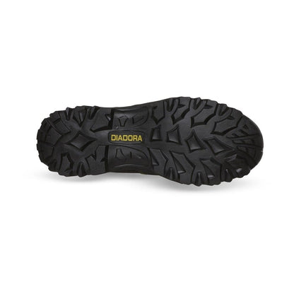 Craze Slip On Black Size 6